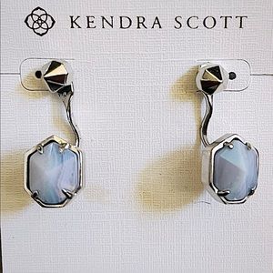 Kendra Scott light blue/ silver earring.